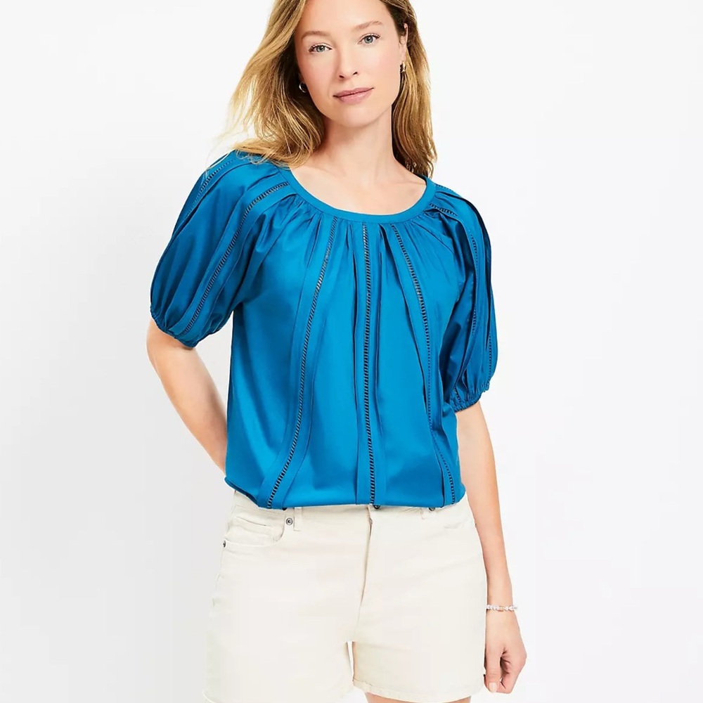 LOFT Petite Cutout Raglan Sleeve Blouse . Petite XXL . NWT